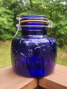 Crownford Giftware 1983 Cobalt Blue Glass Canister Made in Italy